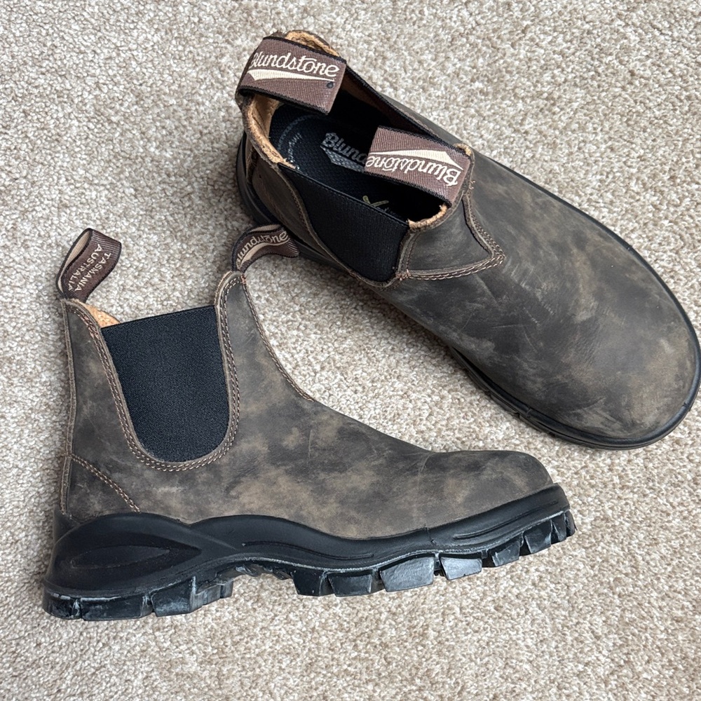 Blundstone Lug Chelsea Boots